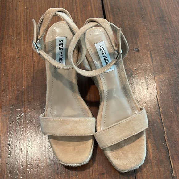 Steve Madden Strappy Suede Espadrille Wedges Size 6.5 - Picture 5 of 6
